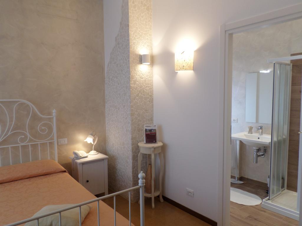 Bed And Breakfast " Il Tesoro Di Mario " Фальконара-Мариттима Экстерьер фото