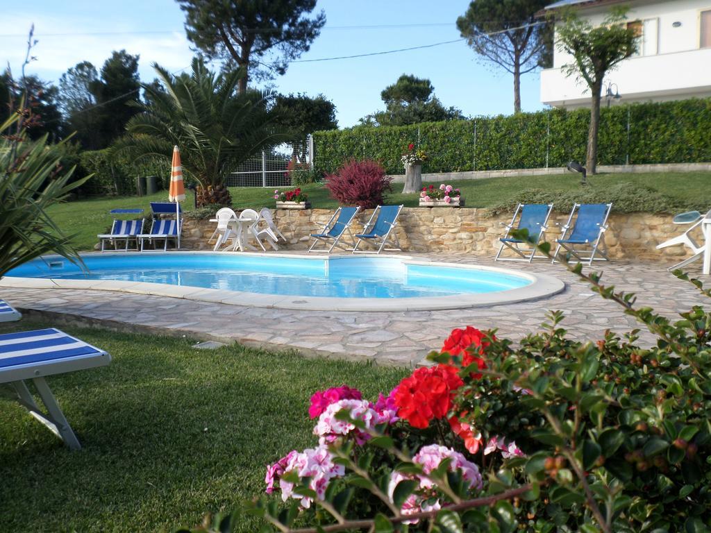 Bed And Breakfast " Il Tesoro Di Mario " Фальконара-Мариттима Экстерьер фото